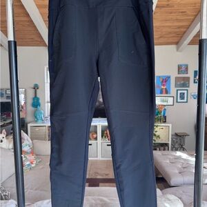 Avalanche Women’s Black Joggers/Hiking Pants